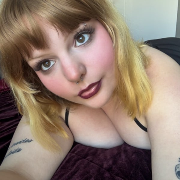 Sex Chat Host Mistressraven - My biggest turn-on is taking control