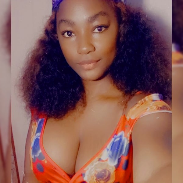 Sex Chat Host Maskede - Talk Time with me: A Journey Through Sensual Dialogues.