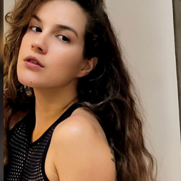 Sex Chat Host Isllabee - One in a million