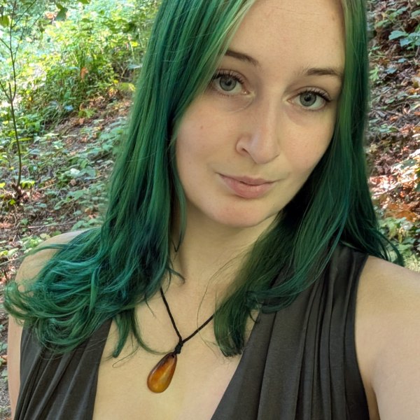 Sex Chat Host Elsamaria - Sweet but wicked when you get me going 😈