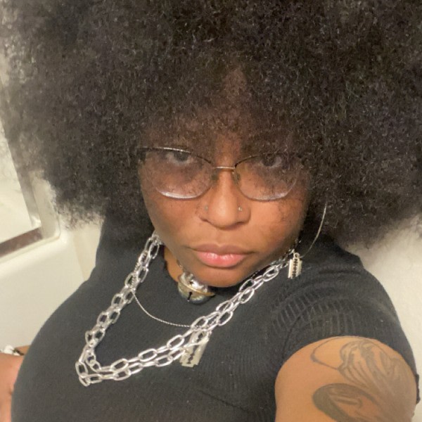 Sex Chat Host Femdomlila - BBW ebony dominatrix loves findom, subs, femdom, and sissies