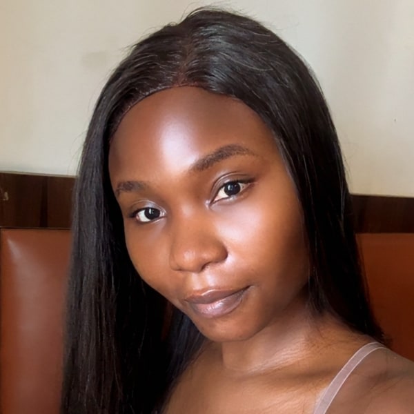 Sex Chat Host Cocobellr - Sweet in the Middle