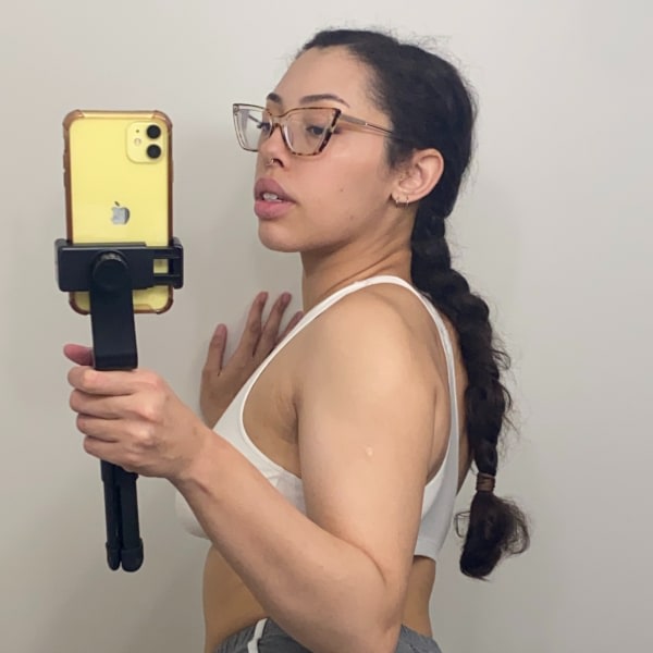 Sex Chat Host Ciaranyx - Looking for good boys to control.