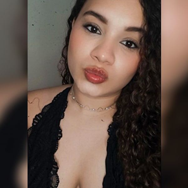 Sex Chat Host Girlfriend - Your WEBGIRLFRIEND is always available for you 💋