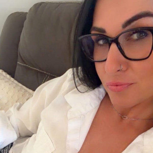 Sex Chat Host Tightmilf - Your favorite MILF next door, sweet with a playful side!