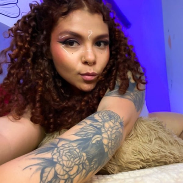 Sex Chat Host Violata - Hello, I'm violet, let's play and have fun together, welcome