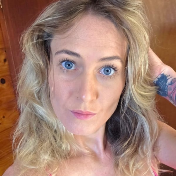 Sex Chat Host Lexilush - Your New Favorite Distraction