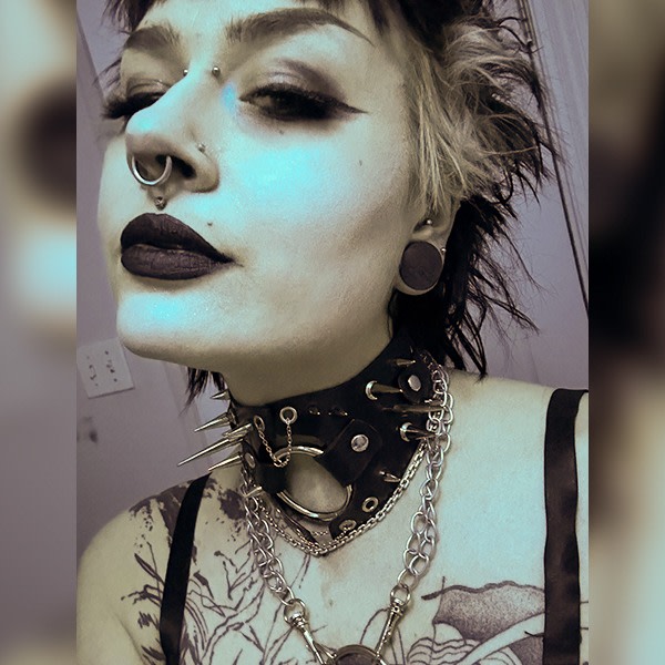 Sex Chat Host Laceymaria - 90’s movie store goth girl of your dreams