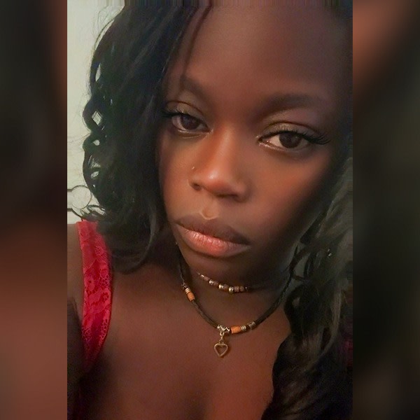 Sex Chat Host Lexisexy - How about a little chocolate 😋