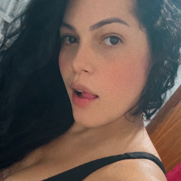 Sex Chat Host Jessika - Chica latina muy guapa