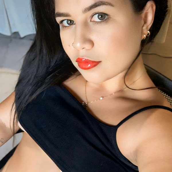 Sex Chat Host Nicollekat - I like to provoke sexy thoughts