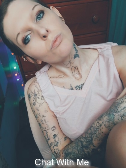 Do you like girls with tats