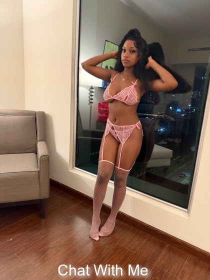 Come let me ride and cum all over dat papiii 