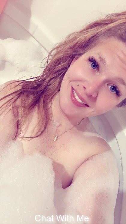 Nothing better than a nice warm bubble bath to end the night. Who else likes a bubble bath or who would want to join me