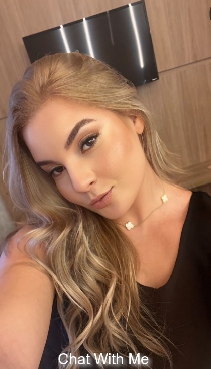 Come talk to me and discover whats behind this smile 