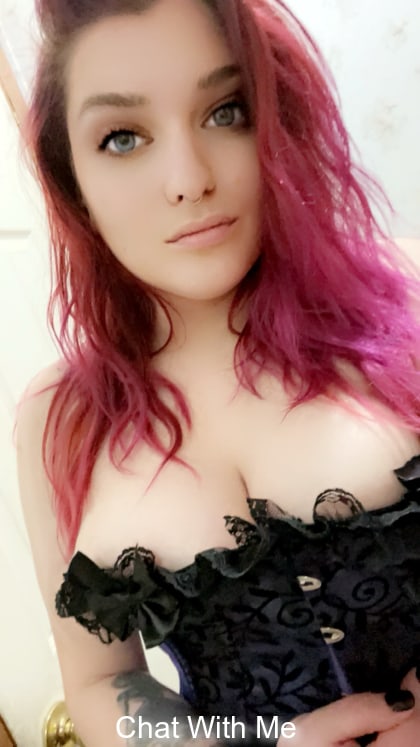 Tell me your favorite fantasy and lets play together 