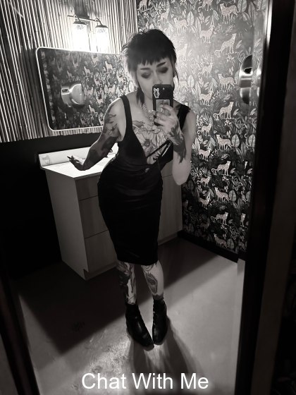 Tight dress tight body perfect little heels 