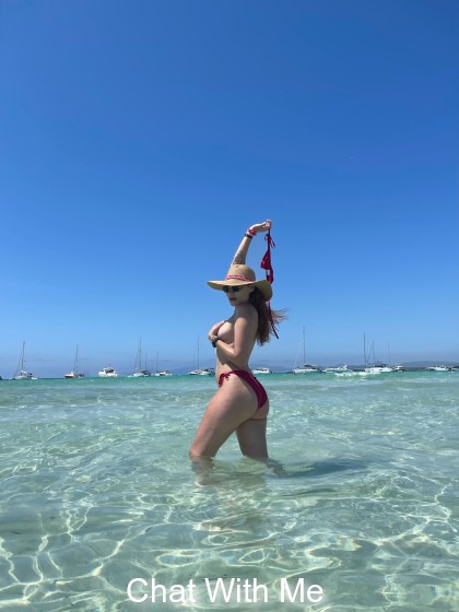 Lol. Is a bitch in a beach. Time to feel wild and sexy
