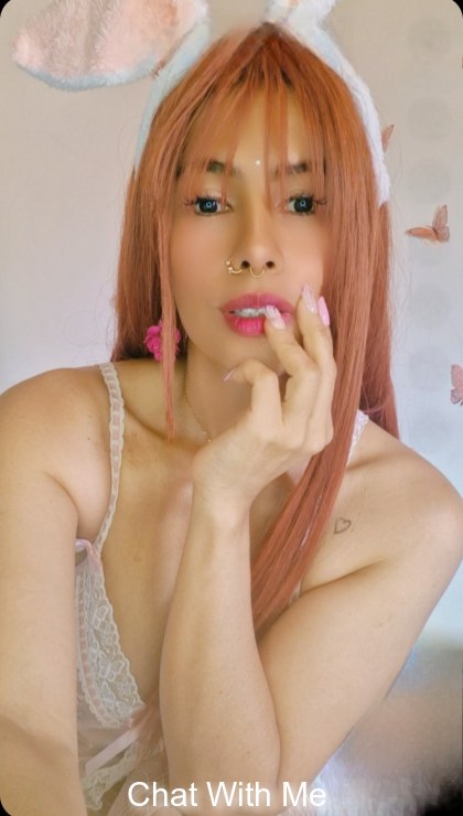 and if you dare to spend a inique moment darling you will see that I am a dreamy girl who likes to experiment in the dark and learm from the excitemen