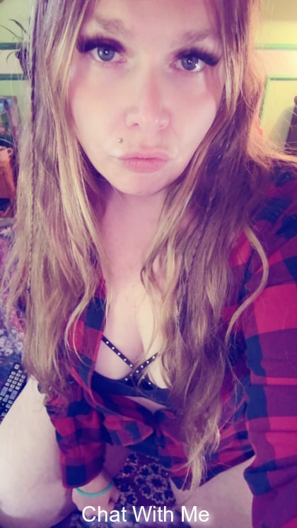 Feeling so horny lately just wanna be fucked like a dirty lil slut cum fuck me 