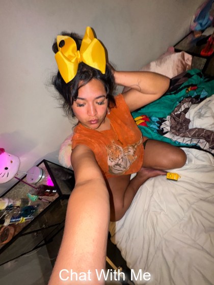 Yellow is my friend a good old friend of mine 