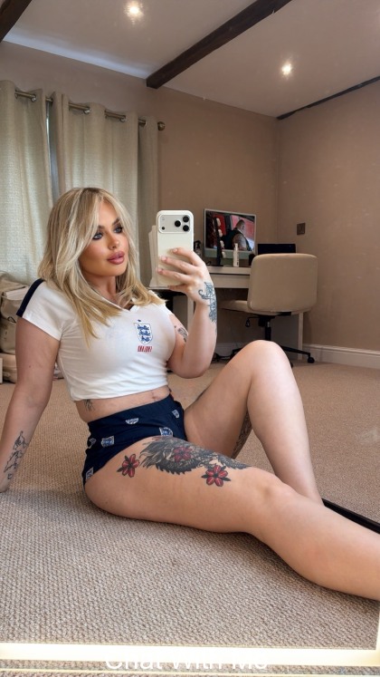 Ready to score your attention and keep it all to myself