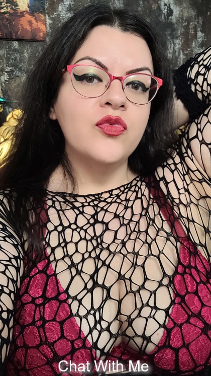 You should join me and tell me your kinky femdom fantasies 