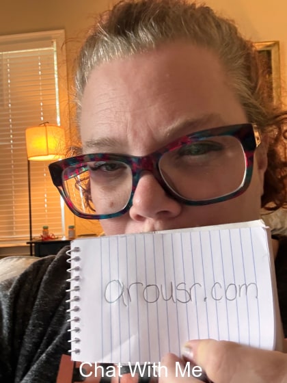 Cant tell if I like these glasses or not. 