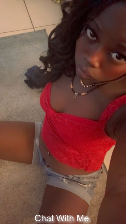 Come say hi dont be shy love talking to new friends 