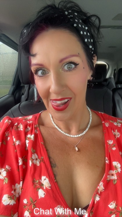 Red lips are looking for something to fill them up. 