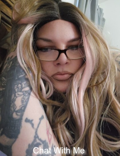 Walk into my library  watch me drop pencils everywhere with no panties Do you want to taste DM me