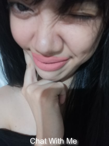 Just a lil wink for you will you wink me back 