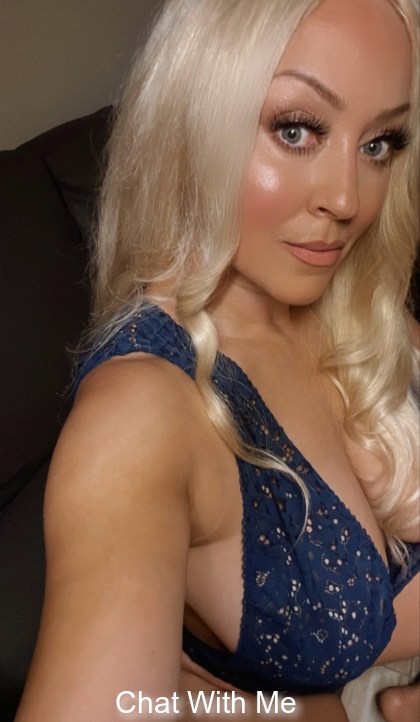 Sweet sexy fun and naughty and ready to chat 