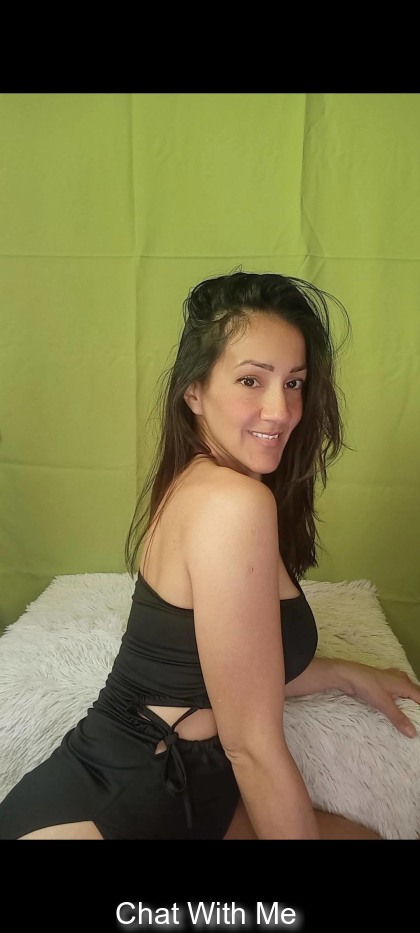 Do you want to meet me Im an intelligent interesting sexy and fun woman  