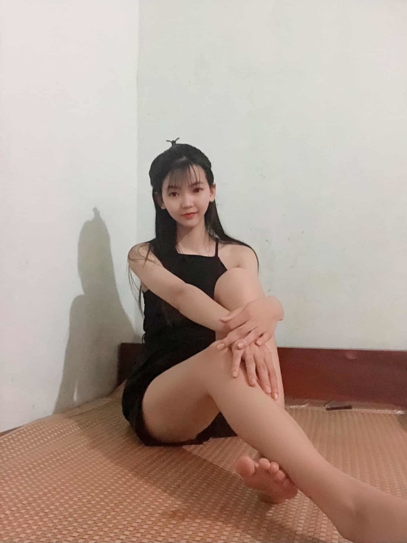 This cute little girl is yoursThis cute little girl is yours