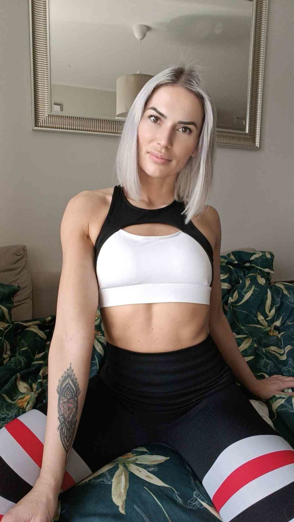 would you want to get sweaty with me 
