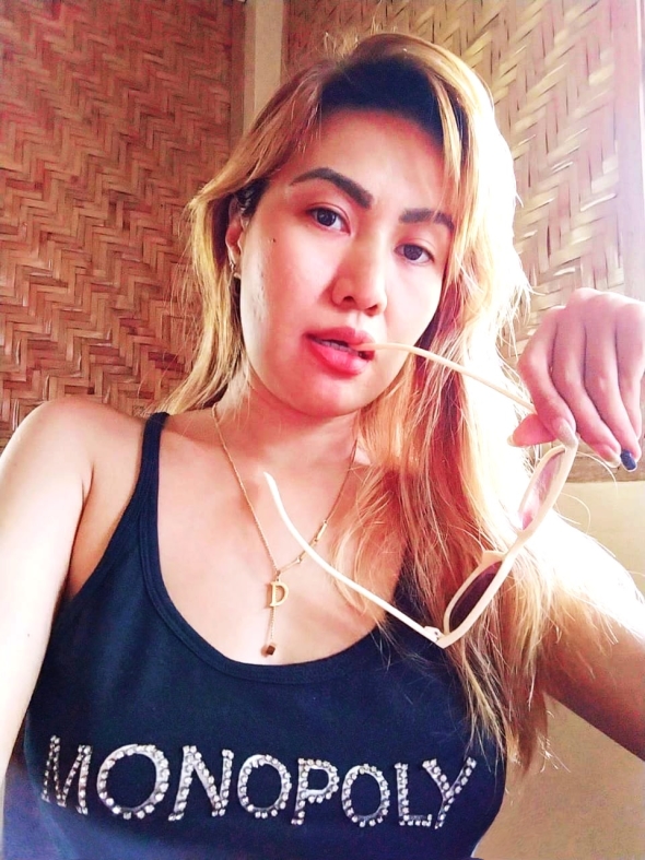 Cum, play with me now ... 