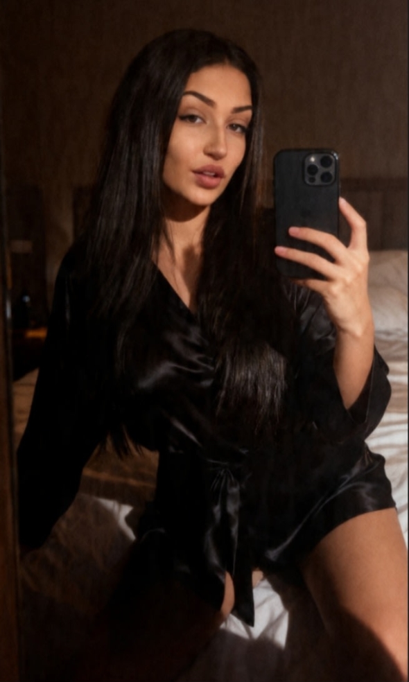 Wanna share some wild moments with me love