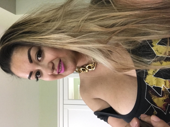 Text me whats the kinkiest thing you wanna share with me