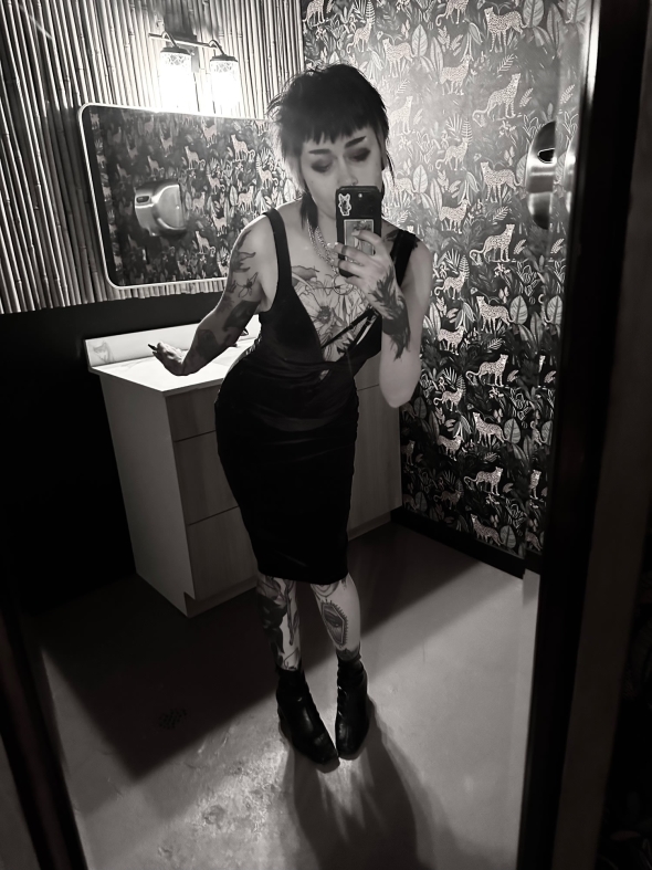 Tight dress tight body perfect little heels 
