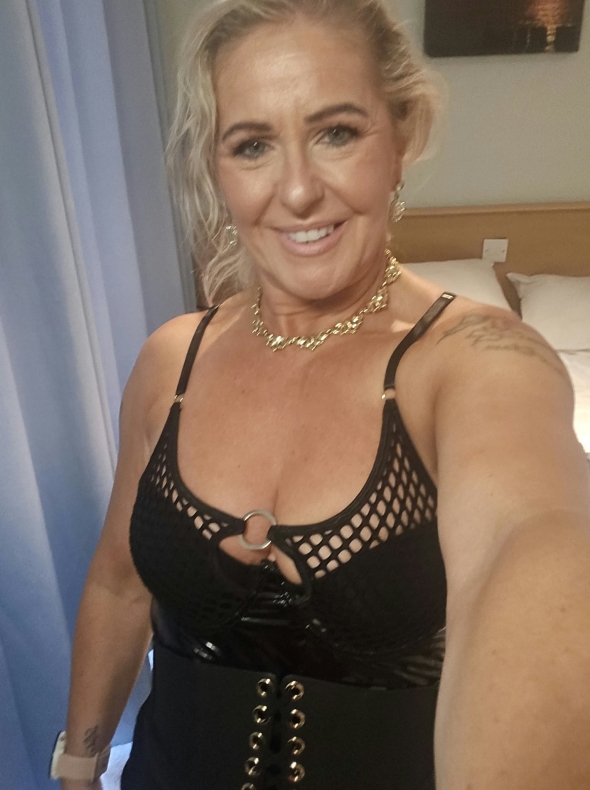 shall i meet you in this tonight 