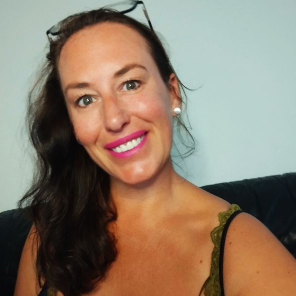 Come say Hi to me!