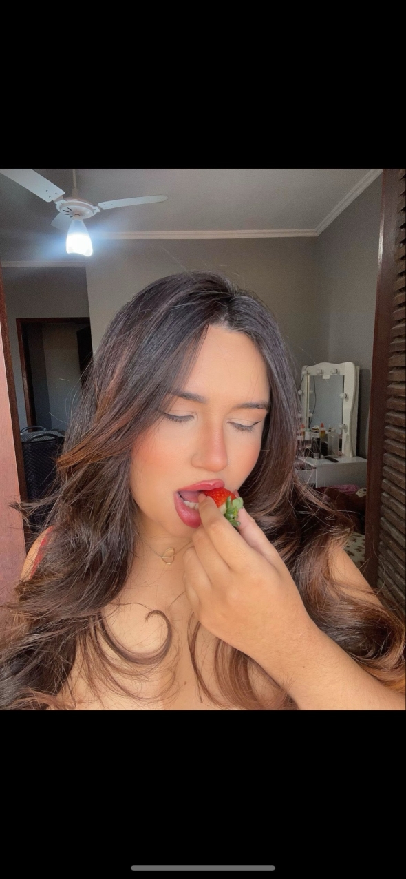 Only for u enjoy and have sexy moments with me