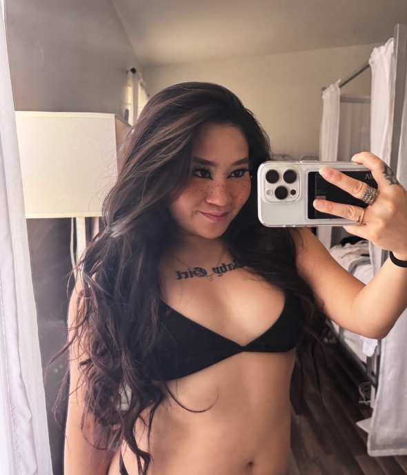 Im in a tiny little bikini just for you 