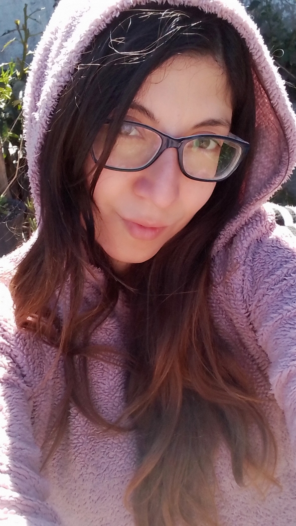 Enjoying the winter sun in this part of the world how wonderful to feel the warmth on my skin