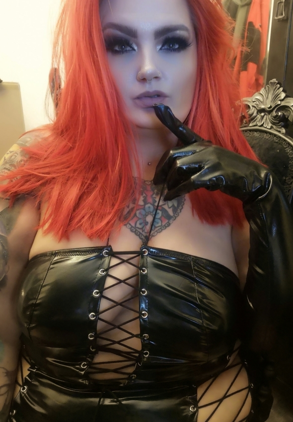 I can keep your naughty secrets