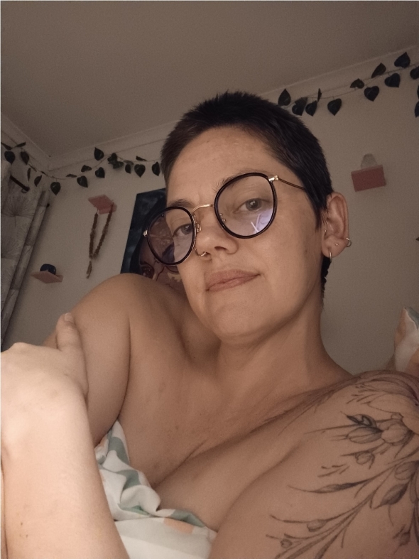 Waking up next to you xx