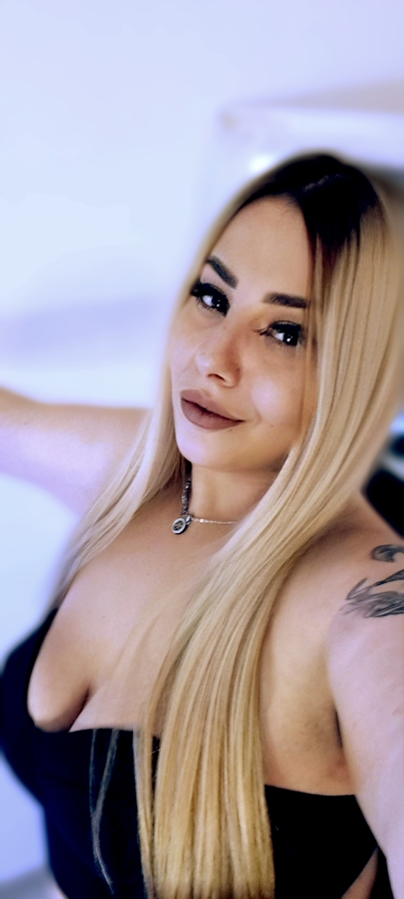 blonde hair devill