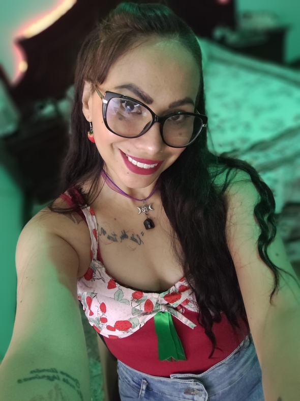 I love this outfit makes me feel so sexy and sweet 
