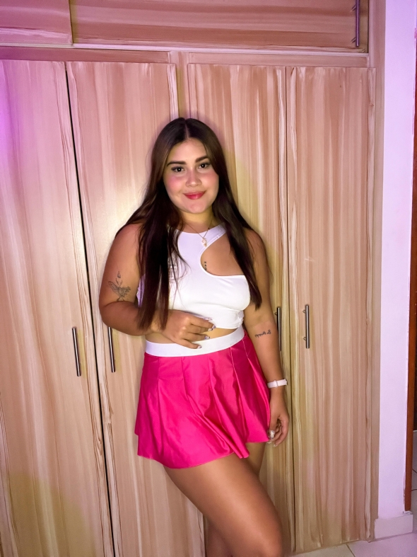 I’m here to make you feel special, wanted, and so turned on that you won’t want to leave. 💫🔥